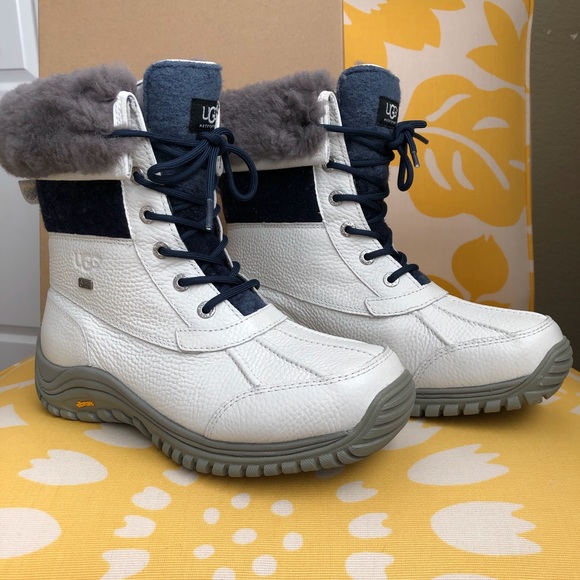 ugg adirondack ii white